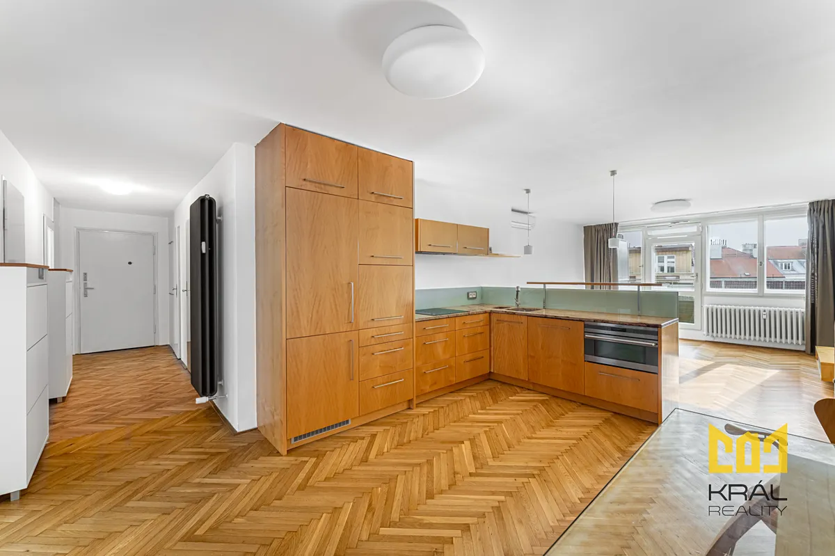Pronájem bytu 3+kk 111 m²